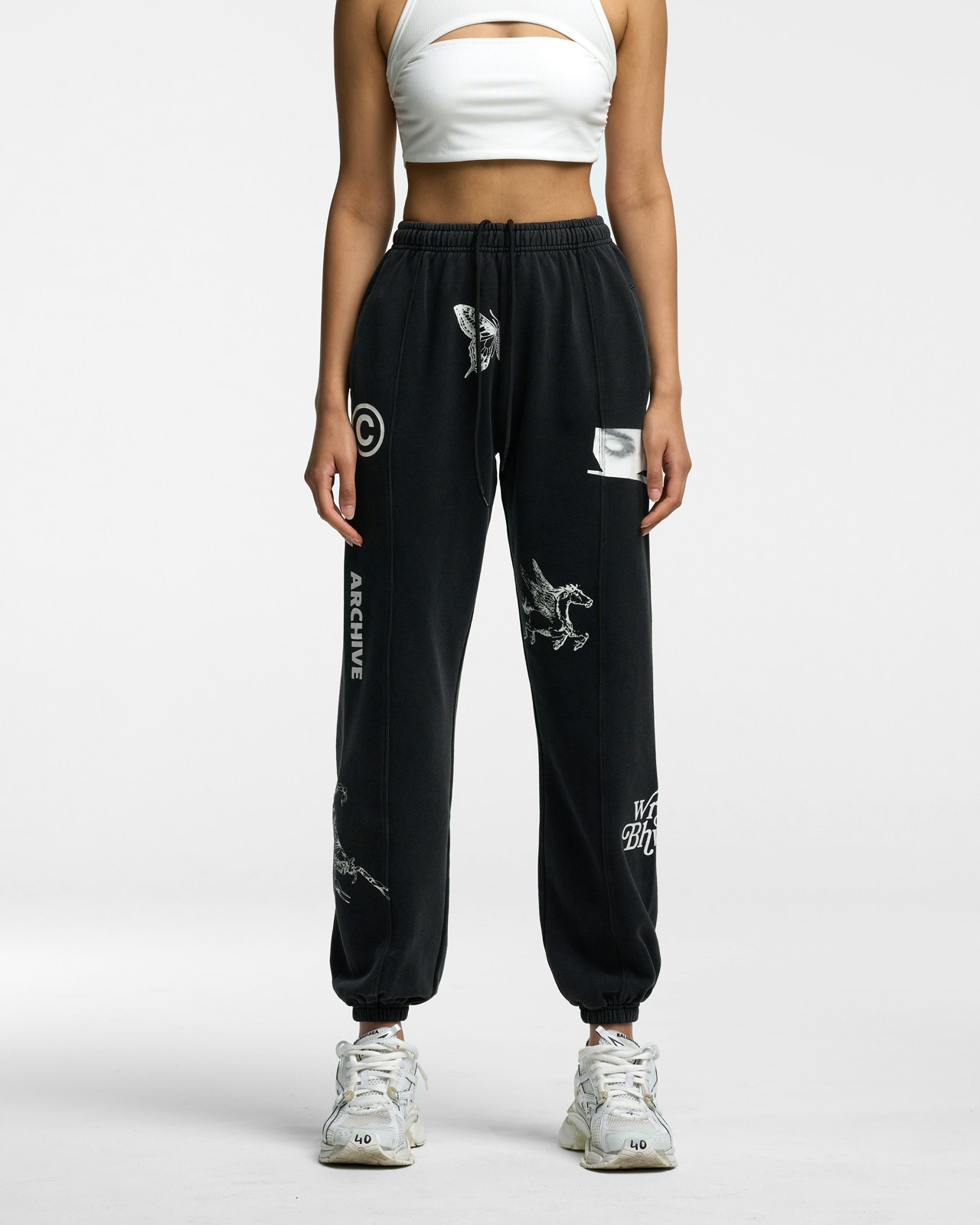★Wai Kei★ Archive Sweatpants Navy YK22SSPT01 Archive sweatpants - WaiKei | 60% - Asian Fashion Online Store