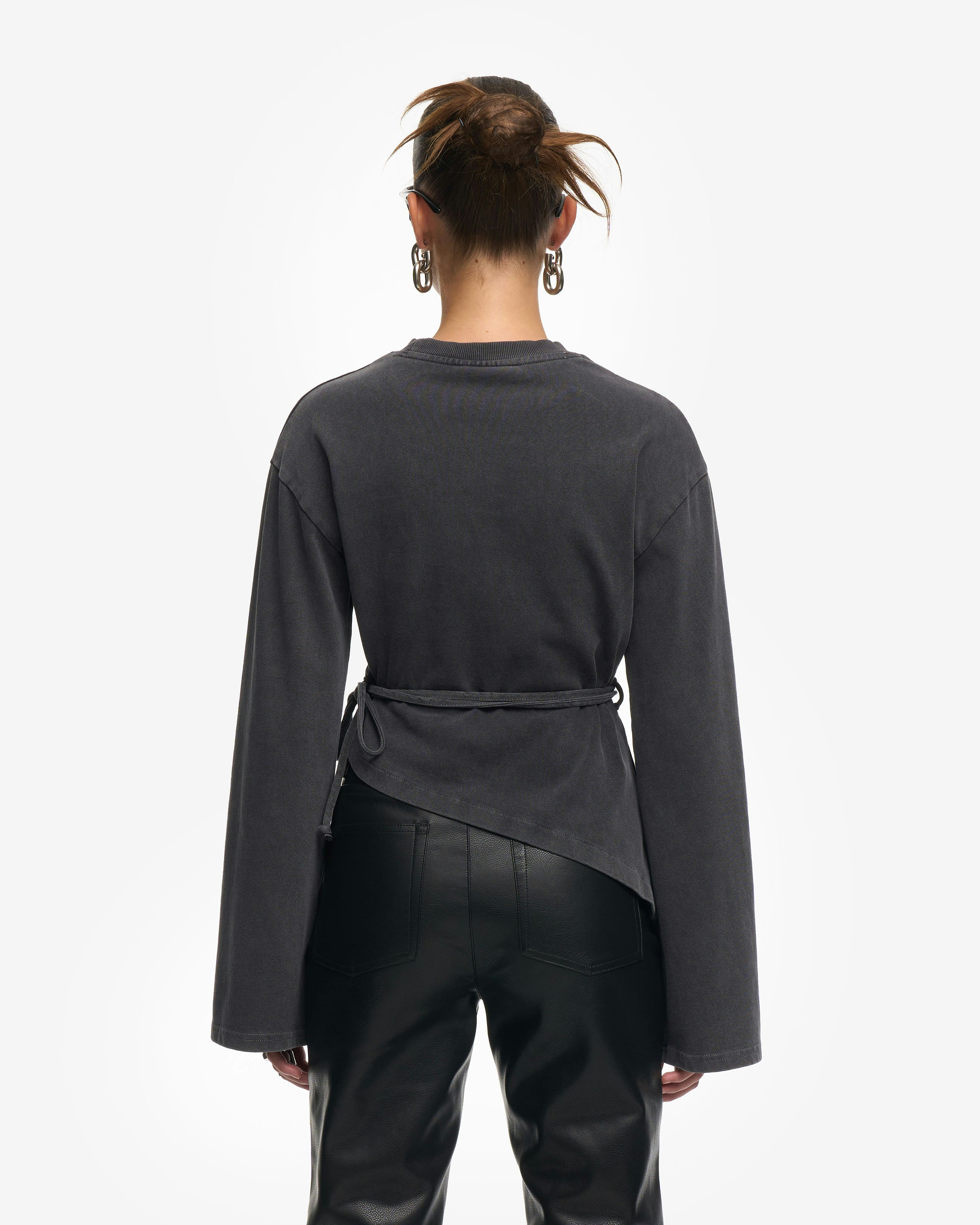 NIKITA LONGSLEEVE | Worst Behavior Online-Shop