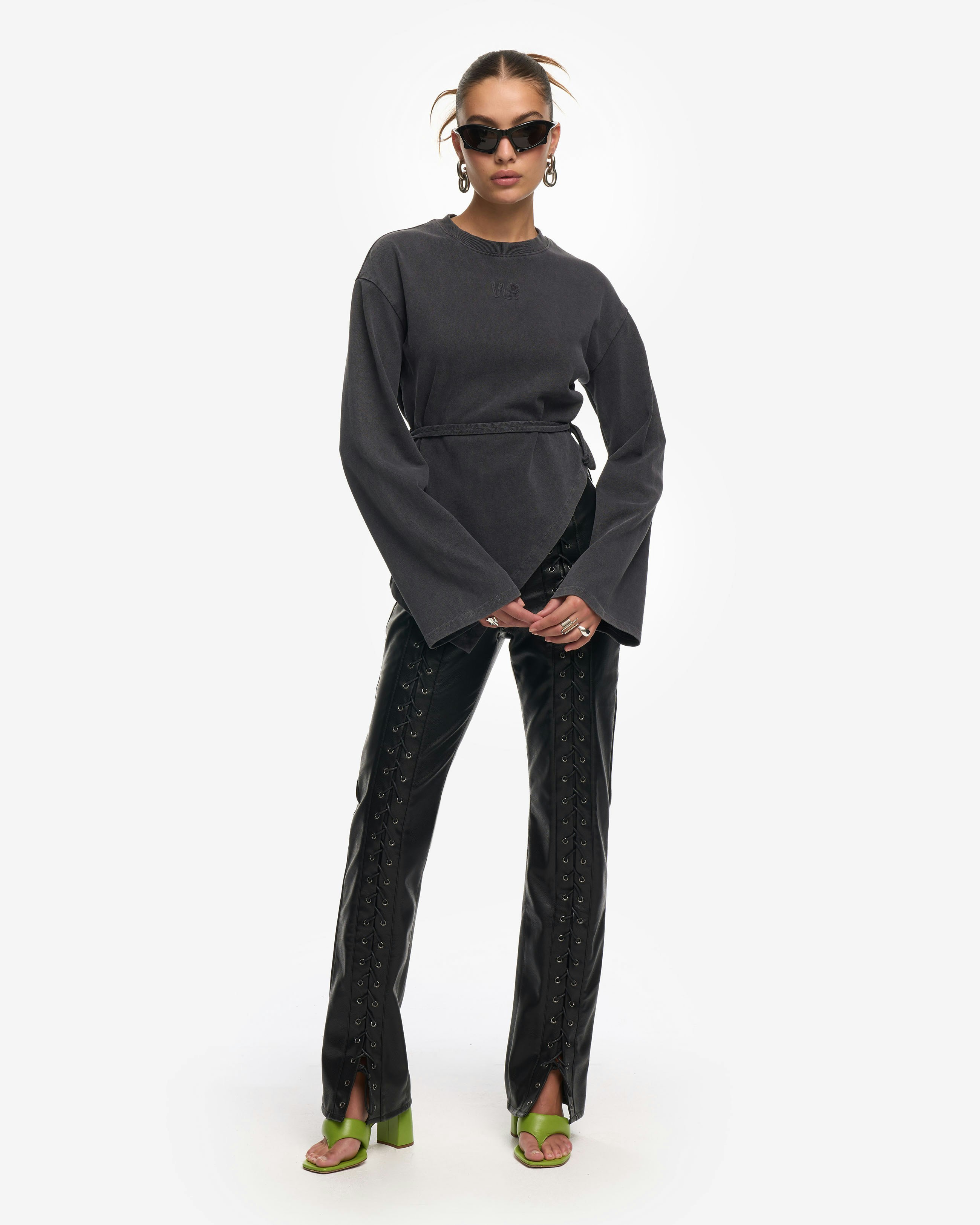 NIKITA LONGSLEEVE | Worst Behavior Online-Shop