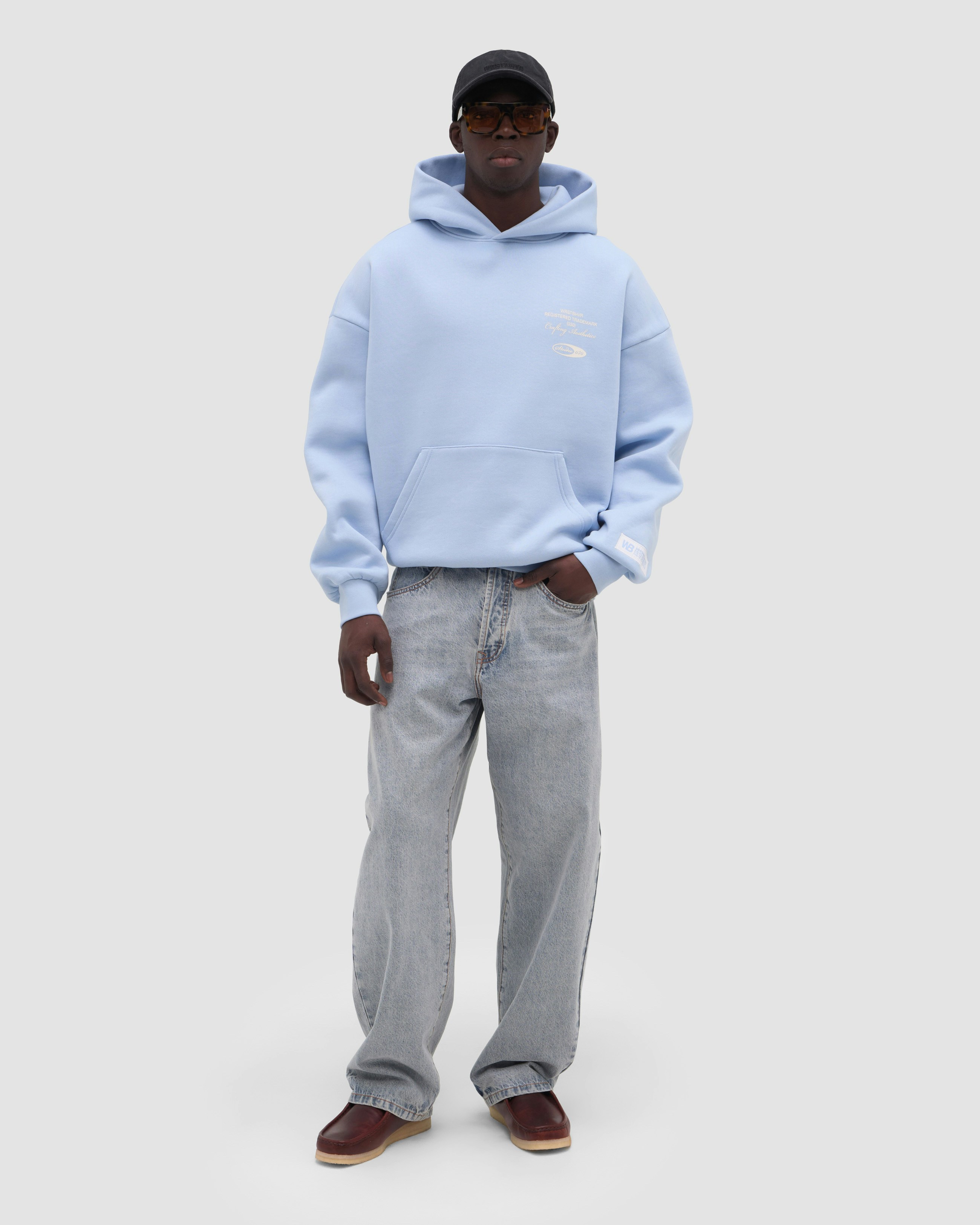 STUDIO V13 HOODIE | Worst Behavior Online-Shop